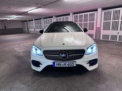 gebraucht Mercedes E400 4Matic Coupe 9G-TRONIC AMG Line