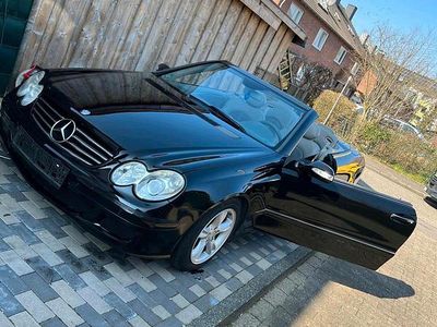 Second-hand Mercedes CLK240 AMG 170 CP (125 kW) 2003 Negru Cabrio