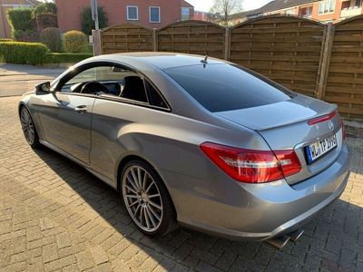 Mercedes E350