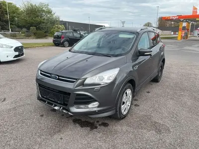 Gebraucht Ford Kuga Individual 179 PS (131 kW) 2016 Grau SUV