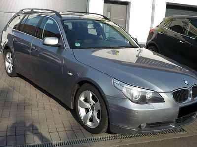 BMW 525