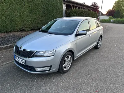 Brugt Skoda Rapid Active 105 HK (77 kW) 2014 Sølv Hatchback