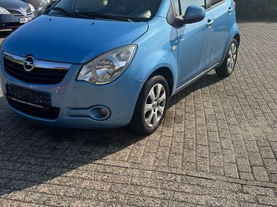 Opel Agila