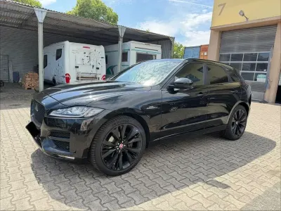 Gebraucht Jaguar F-Pace R-Sport 300 PS (220 kW) 2017 Schwarz SUV