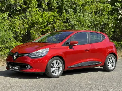 Używany Renault Clio IV Dynamique 73 KM (53 kW) 2015 Czerwony Hatchback