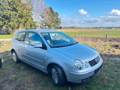 Gebraucht VW Polo 2003 Silber Kleinwagen