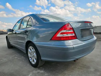 Gebraucht Mercedes C180 163 PS (119 kW) 2004 Grau Limousine
