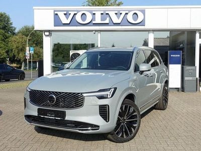 Neu Volvo XC90 Plus 310 PS (228 kW) 2025 Grau SUV
