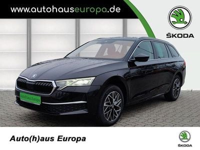 Second-hand Skoda Octavia Tour 150 CP (110 kW) 2026 Negru Break