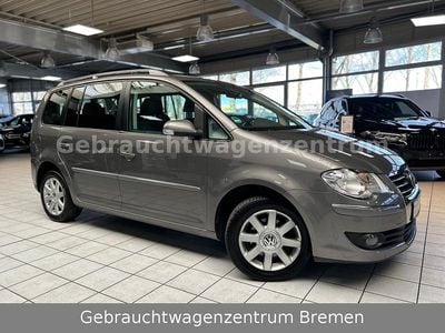 Second-hand VW Touran Highline 109 CP (80 kW) 2008 Gri Monovolum