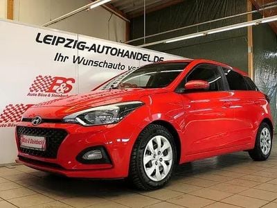 Brugt Hyundai i20 Select 75 HK (55 kW) 2020 Rød Sedan