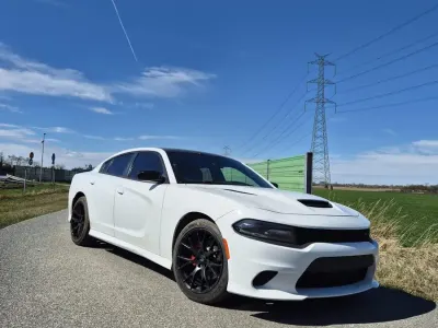Gebraucht Dodge Charger 374 PS (275 kW) 2021 Weiß Limousine