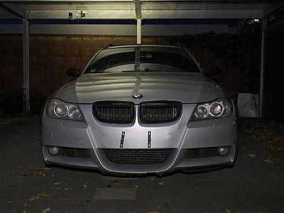 BMW 335