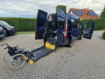 Gebraucht Ford Transit Custom 131 PS (96 kW) 2017 Blau Van / Kleinbus