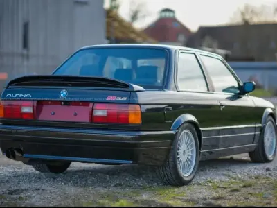 Usata BMW 325 Performance 254 CV (186 kW) 1987 Nero