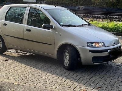 Gebraucht Fiat Punto 80 PS (58 kW) 1999 Silber Kleinwagen