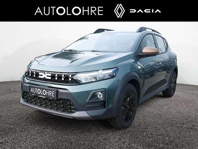 Zeder grün Neu 2025 Dacia Sandero Extreme Kleinwagen | 20.670 €