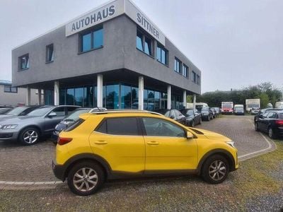 Gebraucht Kia Stonic Vision 200 PS (147 kW) 2021 Gelb SUV