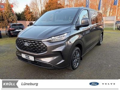 Grau Gebraucht 2025 Ford Tourneo Custom Titanium Van | 45.912 € (Guter Preis)