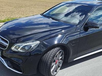 Mercedes E63 AMG