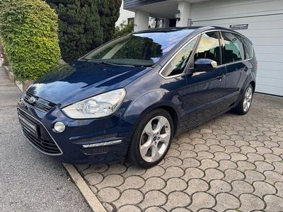 Gebraucht Ford S-MAX Titanium 163 PS (119 kW) 2012 Blau Van / Kleinbus