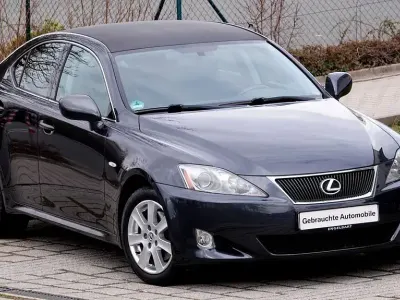 Gebraucht Lexus IS250 208 PS (152 kW) 2007 Grau Limousine