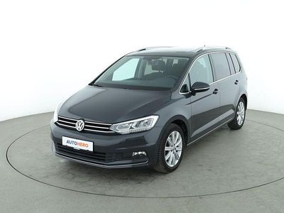 Grau Gebraucht 2017 VW Touran Highline Van / Kleinbus | 19.590 € (Fairer Preis)