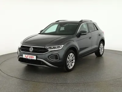 Używany VW T-Roc 150 KM (110 kW) 2025 Szary SUV