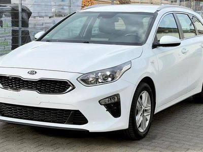 Usata Kia Ceed Vision 140 CV (102 kW) 2021 Bianco Utilitaria