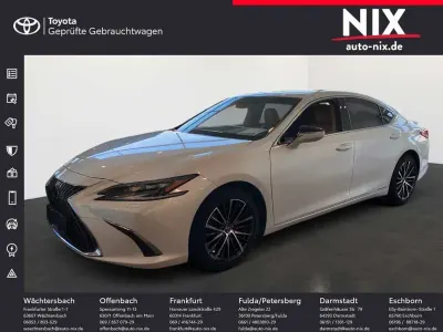 Gebraucht Lexus ES300H Executive Line 218 PS (160 kW) 2022 Weiß Limousine
