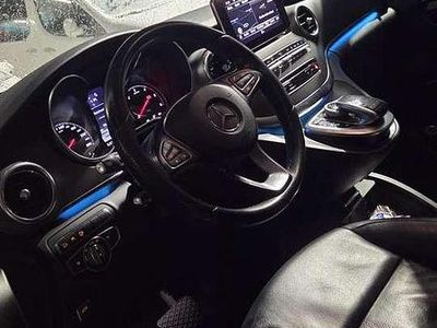 Gebraucht Mercedes V250 Avantgarde 190 PS (139 kW) 2017 Weiß Van / Kleinbus