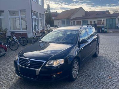 Gebraucht VW Passat Trendline 150 PS (110 kW) 2010 Schwarz Kombi