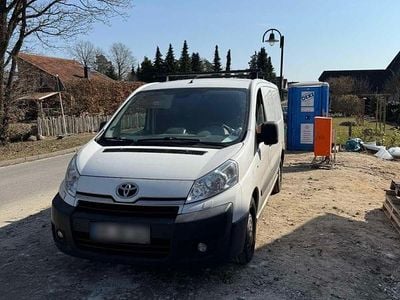 Begagnad Toyota Proace 120 HK (88 kW) 2015 Vit Minibuss