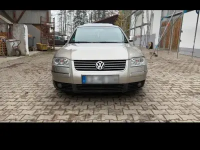 Usata VW Passat 193 CV (141 kW) 2003 Berlina