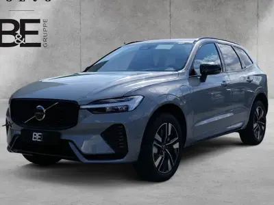 Nowe Volvo XC60 Plus 336 KM (247 kW) 2025 Szary SUV