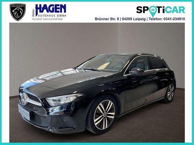 Gebraucht Mercedes A190 Progressive 190 PS (139 kW) 2022 Kosmosschwarz Limousine