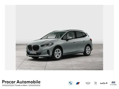 Neu BMW 220 Active Tourer 170 PS (125 kW) 2026 Grau Van / Kleinbus