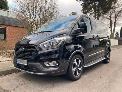 Gebraucht Ford Tourneo Active 185 PS (136 kW) 2021 Schwarz Van / Kleinbus