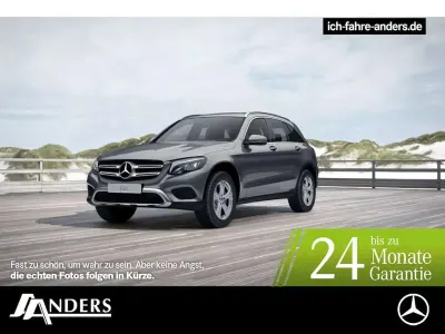 Gebraucht Mercedes GLC250 211 PS (155 kW) 2019 Selenitgrau SUV