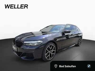 Gebraucht BMW 530 M Sport 286 PS (210 kW) 2023 Carbonschwarz (schwarz) Kombi