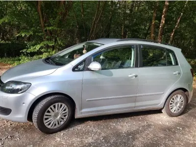 Gebraucht VW Golf Plus Cross Trendline 122 PS (89 kW) 2009 Silber Van / Kleinbus