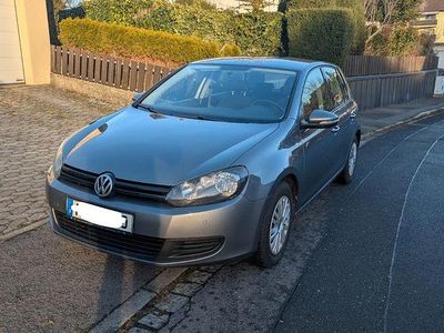 Grau Gebraucht 2010 VW Golf Limousine | 4.500 € (Guter Preis)