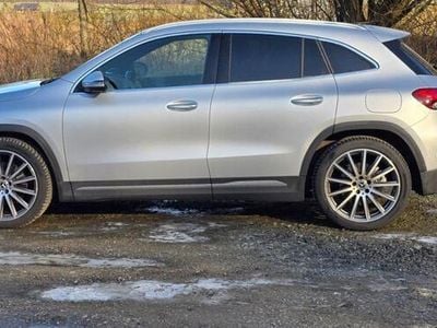 Mercedes GLA250