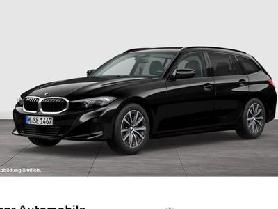 Schwarz Gebraucht 2022 BMW 318 Shadowline Kombi | 28.990 € (Fairer Preis)