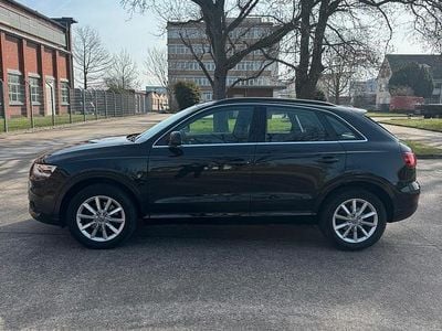 Gebraucht Audi Q3 140 PS (102 kW) 2014 Schwarz SUV