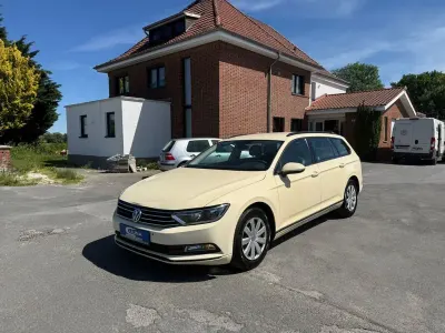 Używany VW Passat Trendline 150 KM (110 kW) 2018 Beżowy Kombi