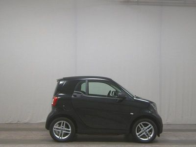 Schwarz Gebraucht 2022 Smart ForTwo Electric Drive Kleinwagen | 7.780 € (Superpreis)