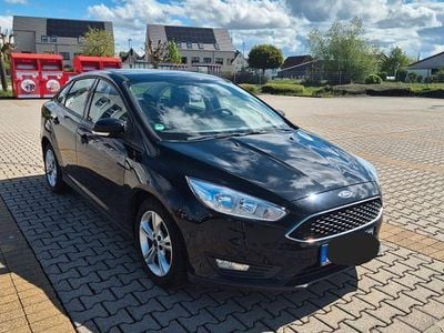 Second-hand Ford Focus 125 CP (91 kW) 2017 Negru Berlinǎ