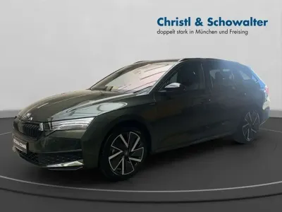 Gebraucht Skoda Octavia SportLine 150 PS (110 kW) 2025 Khaki grün metallic Kombi