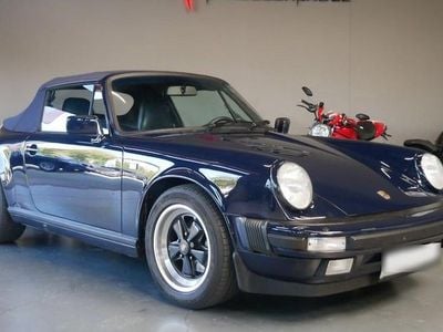 Gebraucht Porsche 911 218 PS (160 kW) 1987 Blau Cabrio